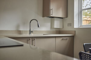 Kitchen- click for photo gallery